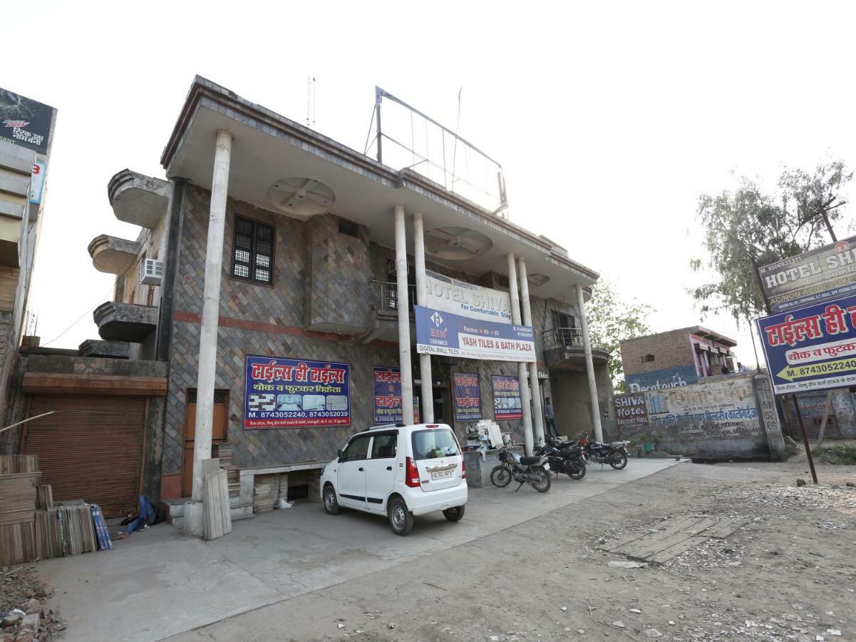 Oyo 24672 Bharat Guest House Delhi  Eksteriør billede